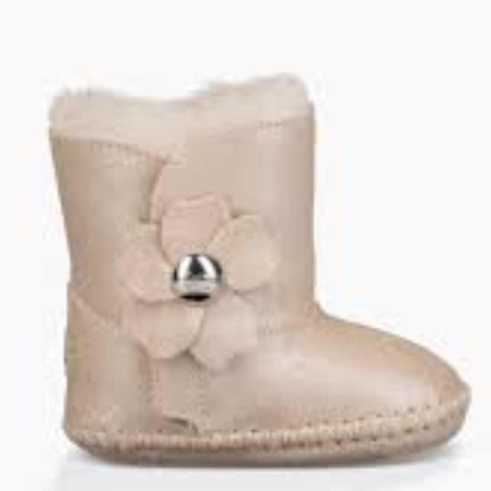 Ugg Cassie Poppie Metallic booties for baby